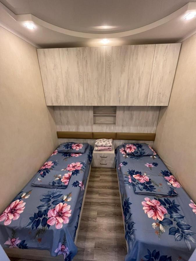 Apartament Delux Sea View バトゥーミ エクステリア 写真
