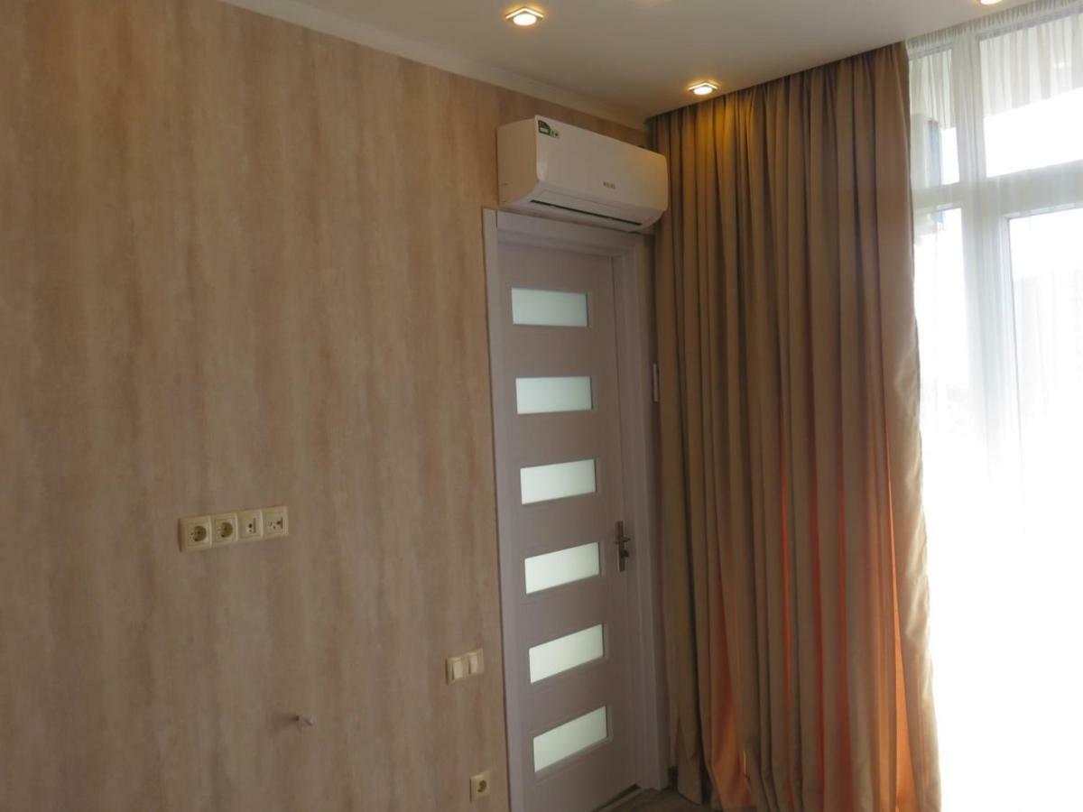 Apartament Delux Sea View バトゥーミ エクステリア 写真